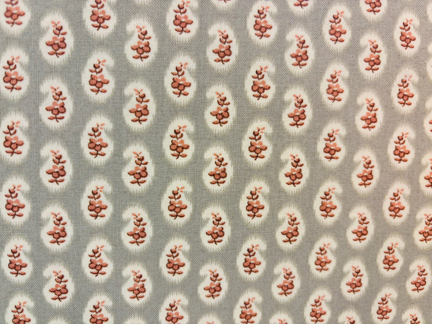 ANTIQUITIES, QUILTING TREASURES