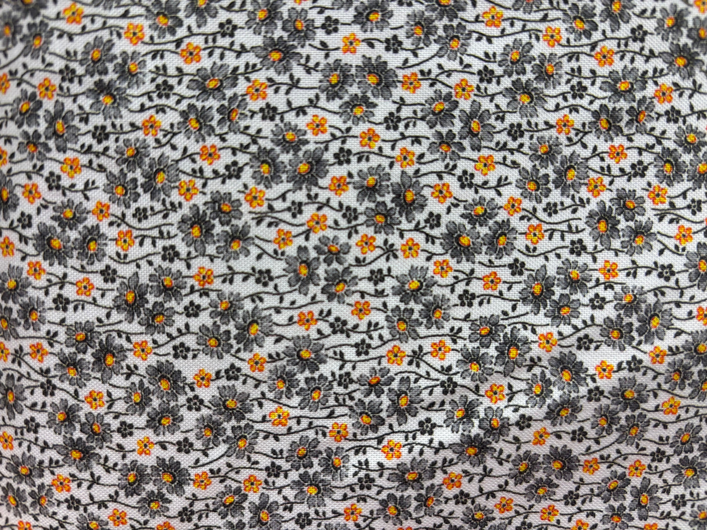COLECCION FLORAL flores gris y amarillo