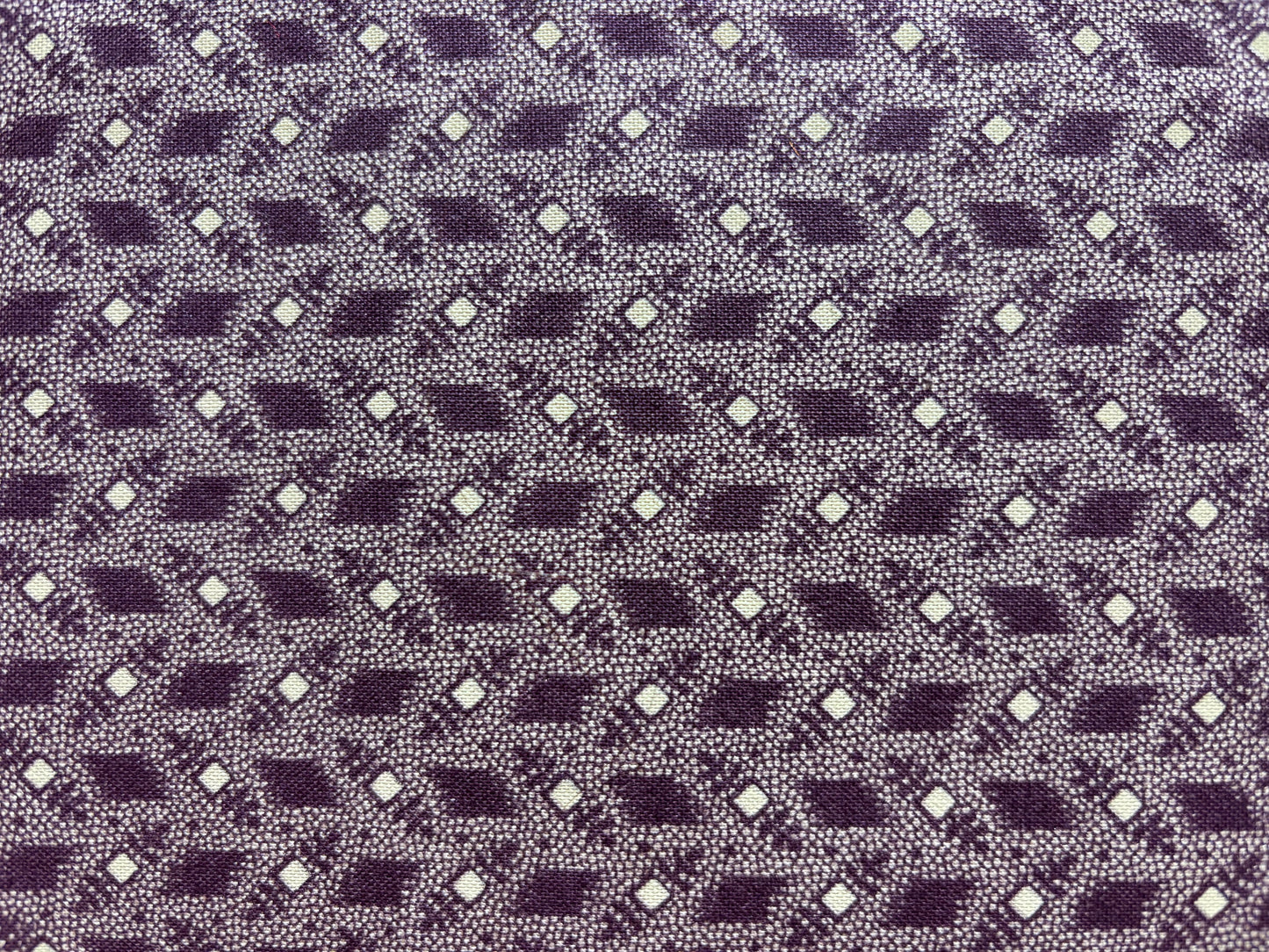 PURPLE PASSION rombo y cuadrado morado