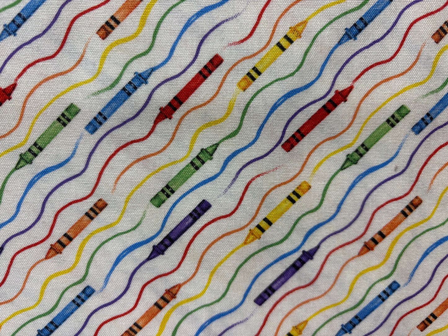 SCHOOL IS COOL crayones y lineas