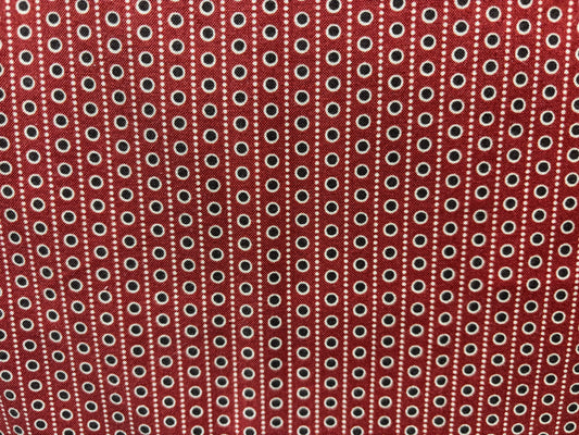 THREADS OF TIME dibujo rojo agranatado