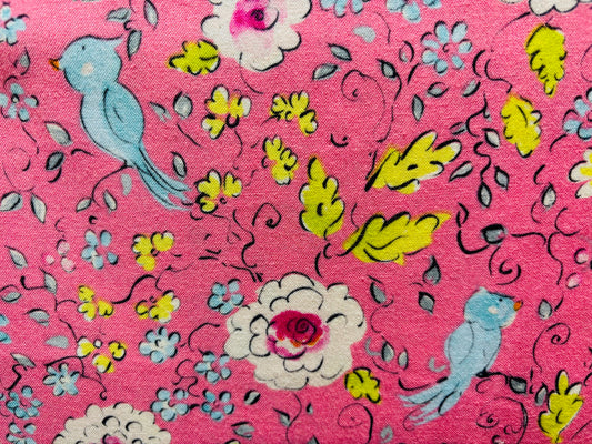 LONDON BY DENA flor y pajaro fondo rosa