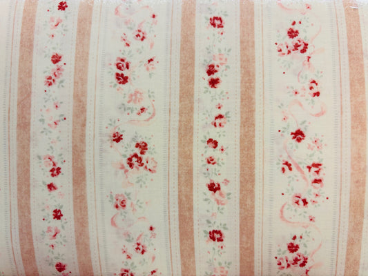 DARHAM QUILT COLLECTION fondo tostado columna flores