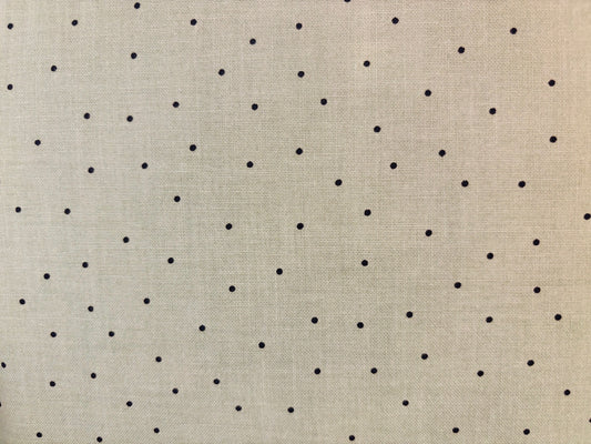 ESSENTIALS, WILMINGTON PRINTS fondo verde con lunares negras