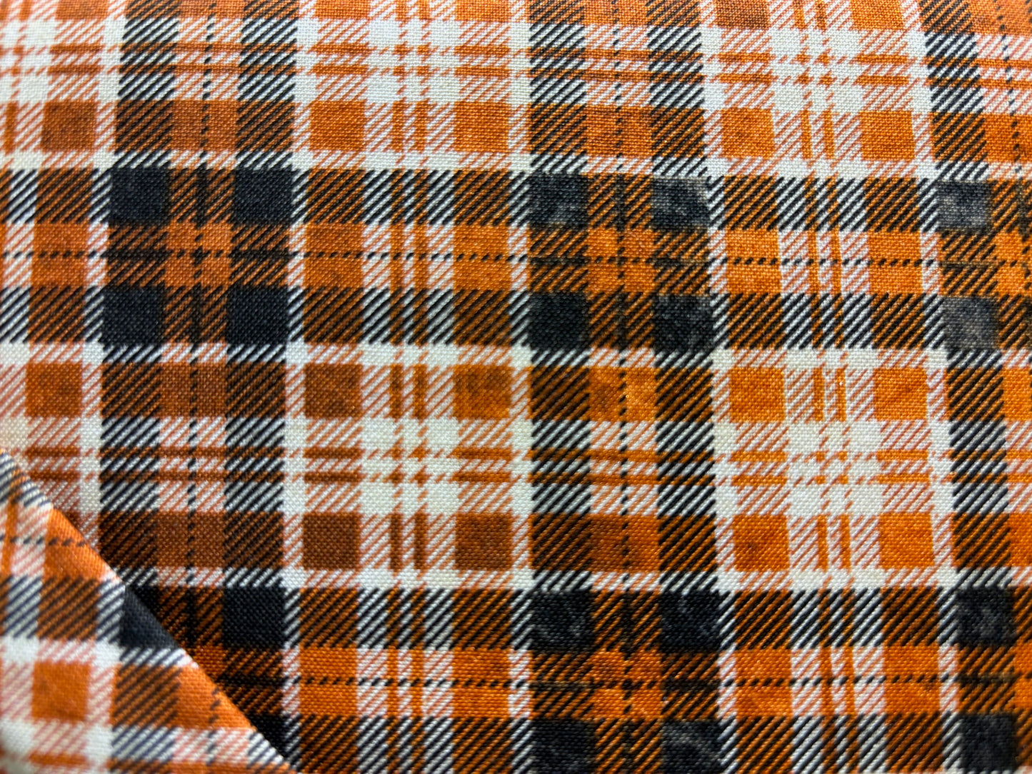 ELECTRIC ELEMENTS  cuadro naranja y negro