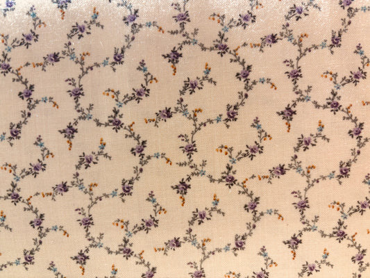 CHARLOTTE BY SARA MORGAN  fondo amarillo con flores