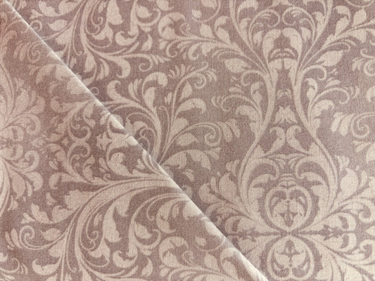 LAURIE COOK BY QUILTING TREASURES  dibujo fondo gris plateado