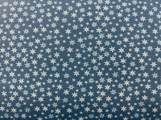 WINTER 4 YOU, STOFFABRICS  fondo azul con estrellas tonos azules
